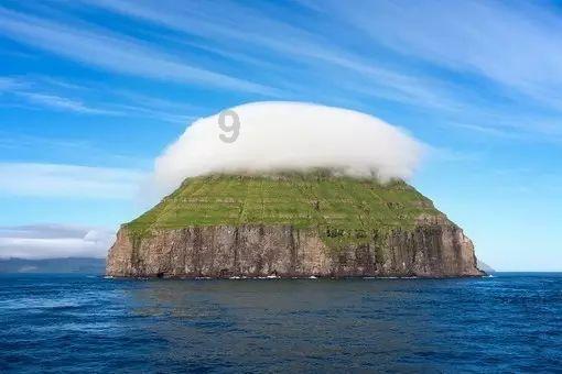 我需要做1000张的代金券，最好可以在上面打流水编码的？南宁哪家公司可以做呢？怎么收费？